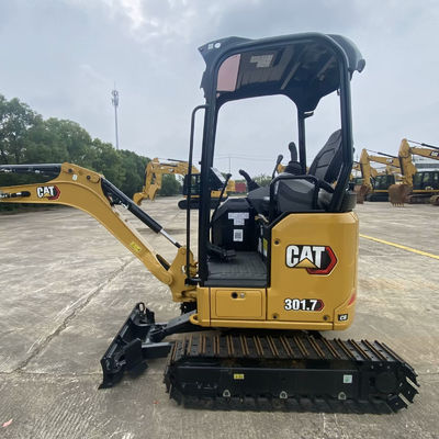 16.1kW ใช้ CAT Excavator Mini Diggers Cat301.7 มือสอง การทํางานเรียบร้อย