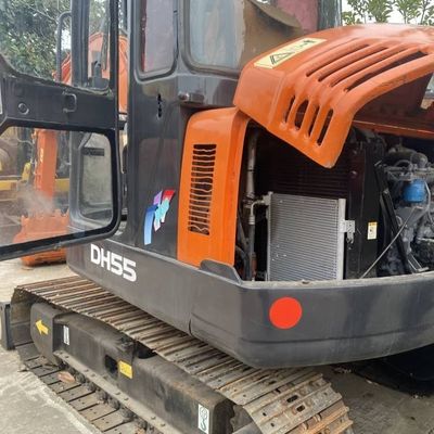 ที่ดินการเกษตร ใช้เครื่องขุดขนาดเล็ก DOOSAN 55 Crawler Excavator เครื่องก่อสร้าง