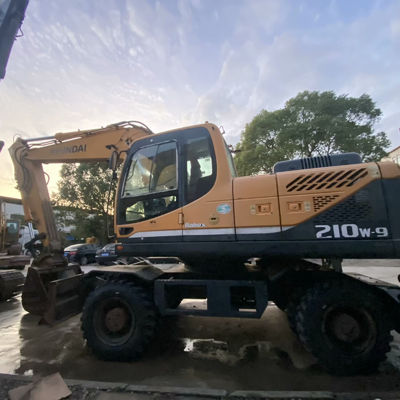 Hyundai 210W-9 เครื่องขุดล้อมือสอง Hyundai เครื่องก่อสร้าง 20560kg