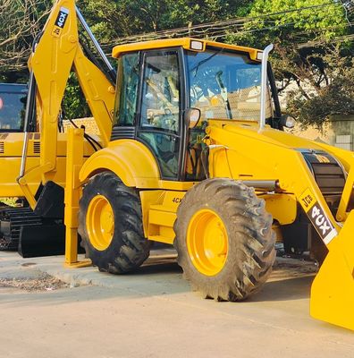 74.6kW JCB 4CX เครื่องบรรทุกมือสอง สีเหลือง 4378kg ลิฟท์มือสอง เครื่องบรรทุกถังยางย้าย