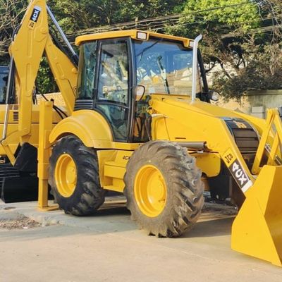 74.6kW JCB 4CX เครื่องบรรทุกมือสอง สีเหลือง 4378kg ลิฟท์มือสอง เครื่องบรรทุกถังยางย้าย