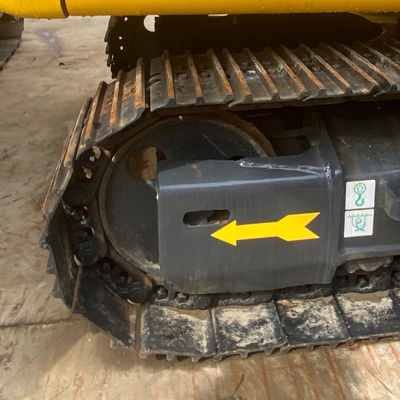 ไฮดรอลิก เครื่องขุดขนาดใหญ่ที่ใช้ Komatsu เครื่องขับชนิด KOMATSU PC 130