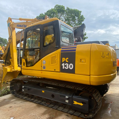 ไฮดรอลิก เครื่องขุดขนาดใหญ่ที่ใช้ Komatsu เครื่องขับชนิด KOMATSU PC 130