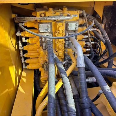 เครื่องขุดมือสอง Komatsu PC240 เครื่องขุดมือสอง