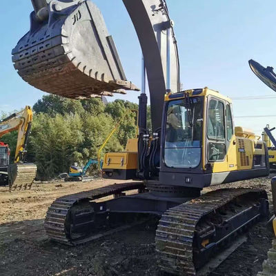 งานการถล่ม เครื่องขุดที่ใช้ VOLVO EC360 170kW เครื่องส่งน้ํา