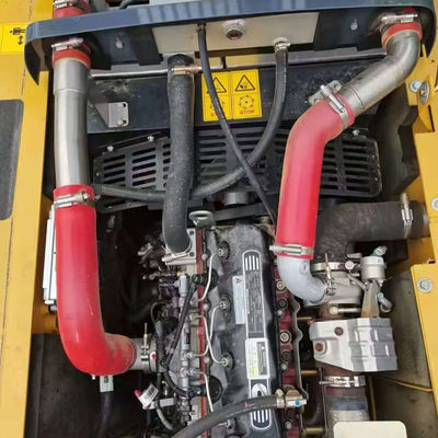 อุปกรณ์ขุดที่ใช้ได้แรง XCMG XE135 อุปกรณ์ขุดแบบไฮดรอลิกครอลเลอร์มือสอง