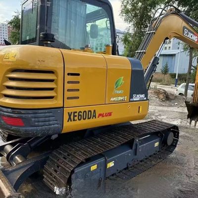 เครื่องยนต์ไดเซล ใช้เครื่องขุดเล็ก XCMG XE60DA เครื่องขุดไฮดรอลิกครอลเลอร์