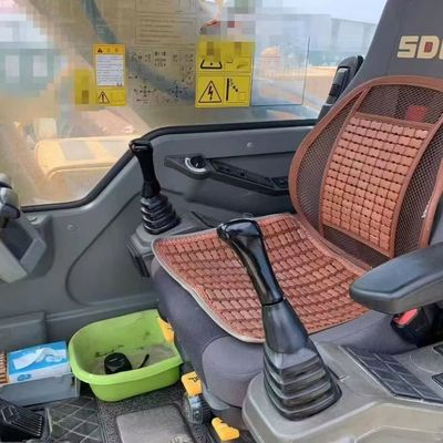 ไฮดรอลิกใช้ Excavator Digger SDLG 205 119kW สําหรับการดําเนินงานเหมืองแร่