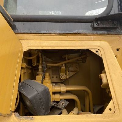 สร้าง 121HP บูลโดเซอร์มือสอง Cat D5N มือสอง ประสิทธิภาพการทํางานสูง